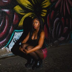 Meet your Posher, Amija